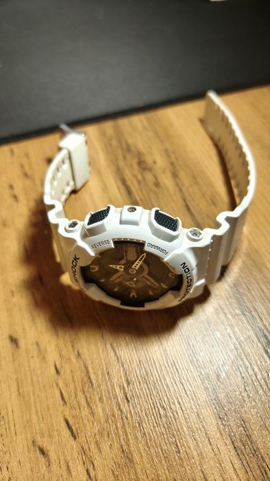 Casio G-SHOCK GA-110GW Часы касио джишок