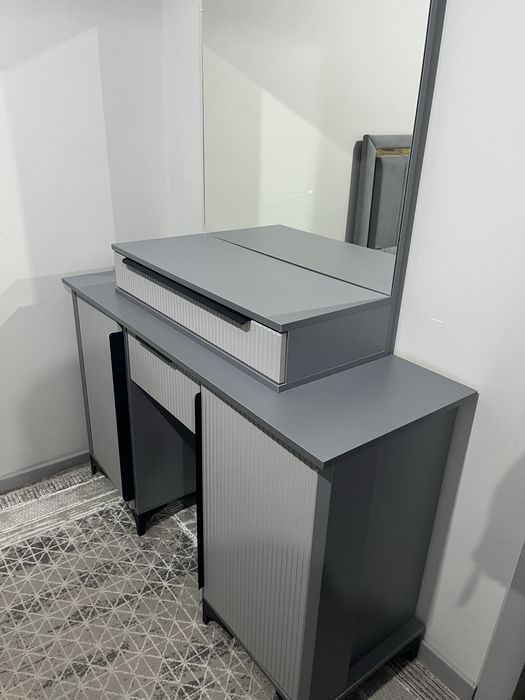 туалетный столик