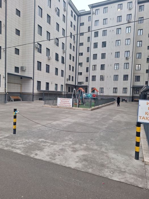 Срочна уй сотилади 3хонали 51.500