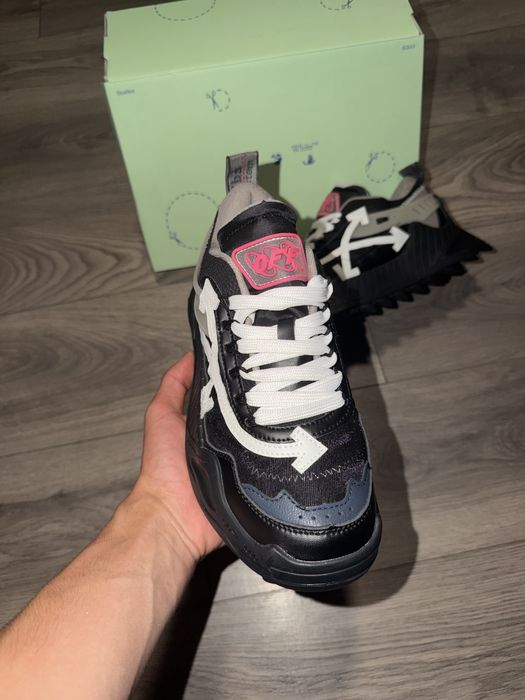 Off White Odsy 1000
