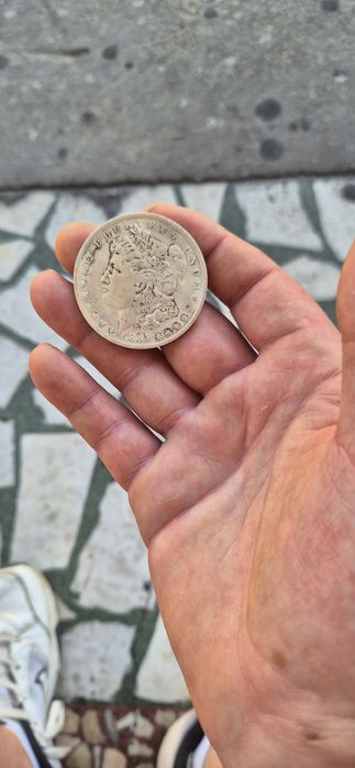 Реплики на Американски долар.