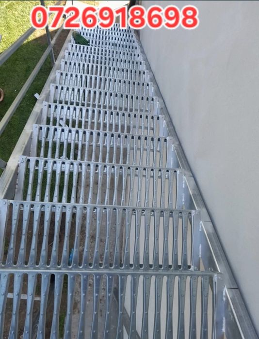 Vând scari metalice la cel mai bun pret