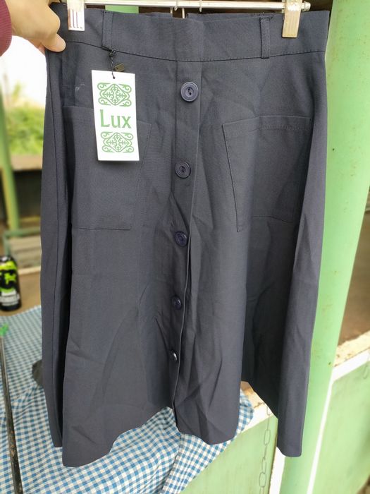 Продам юбки школьные