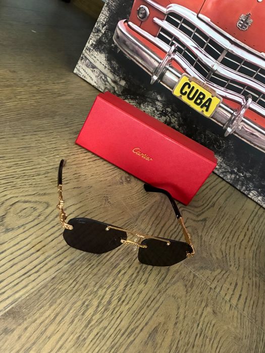 Ochelari de Soare Cartier Rimless Panthère Gold – Noi cu Cutie