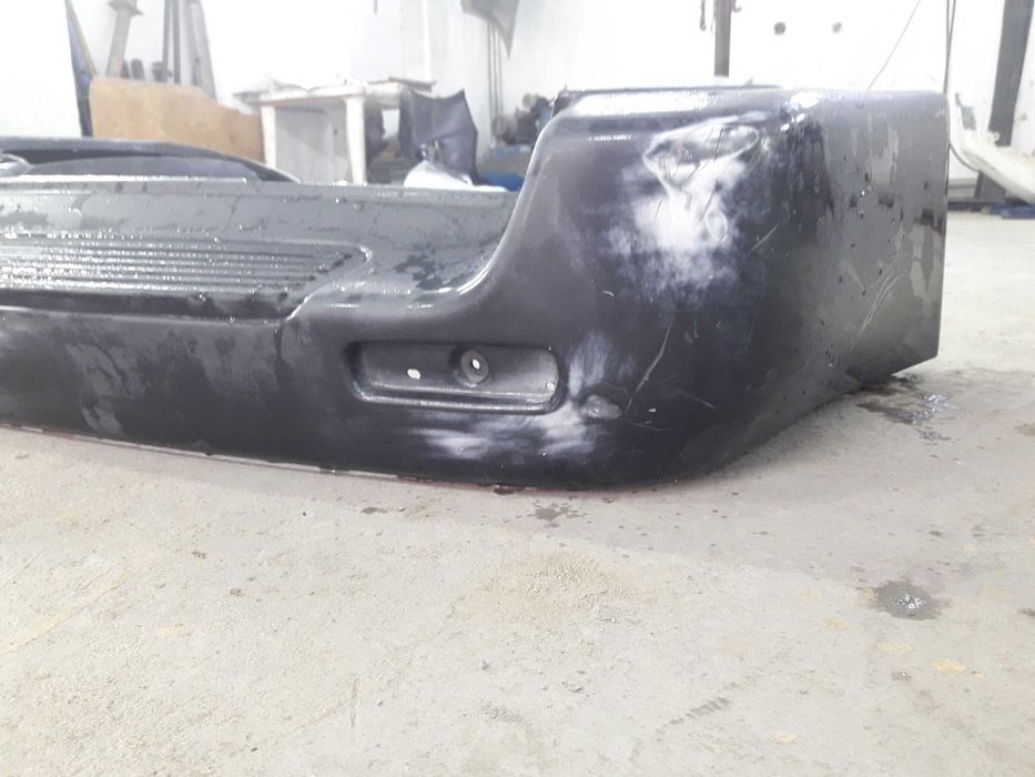 Бампер новый Lexus LX470