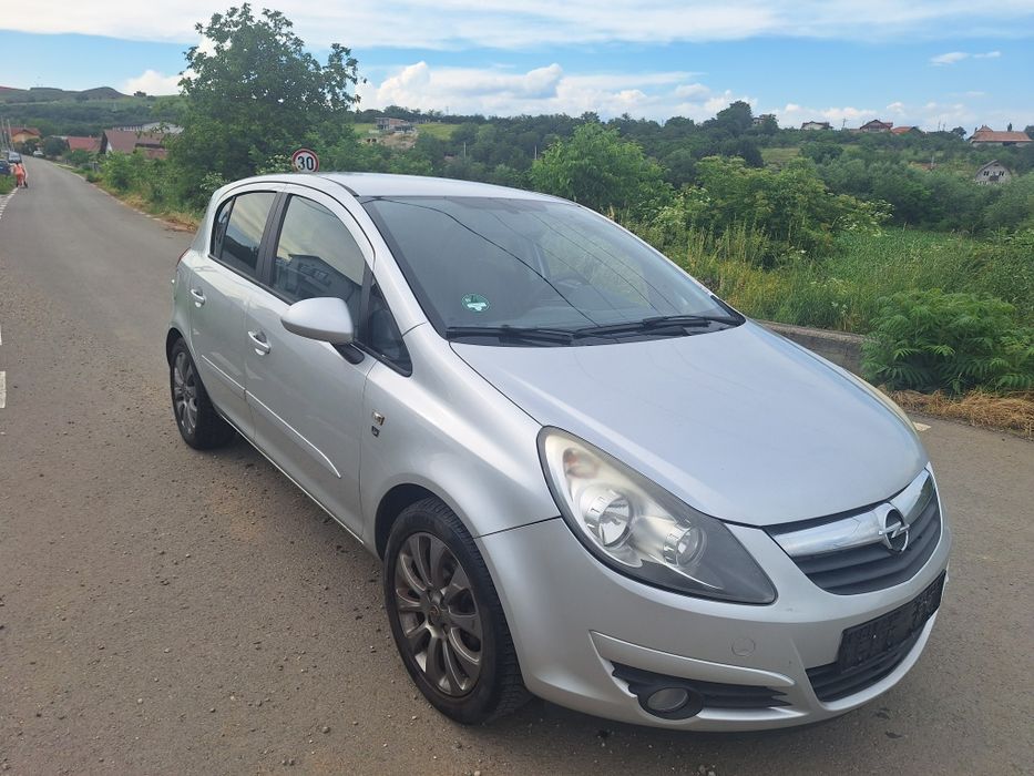 OPEL Corsa 2010
