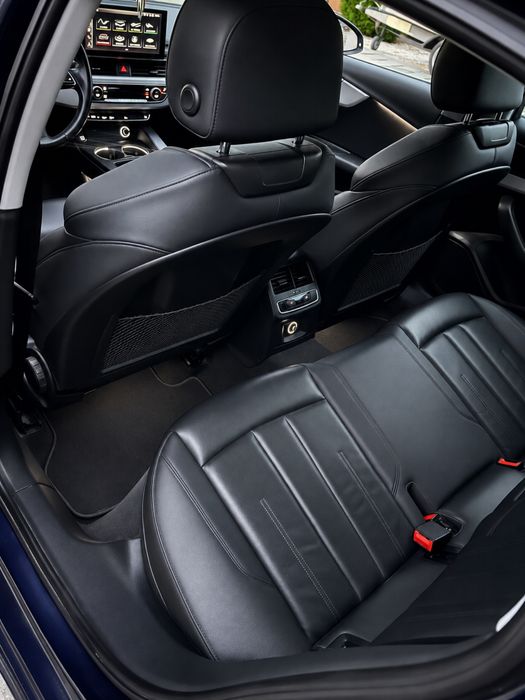 Audi A4 Unic proprietar full led virtual cockpit
