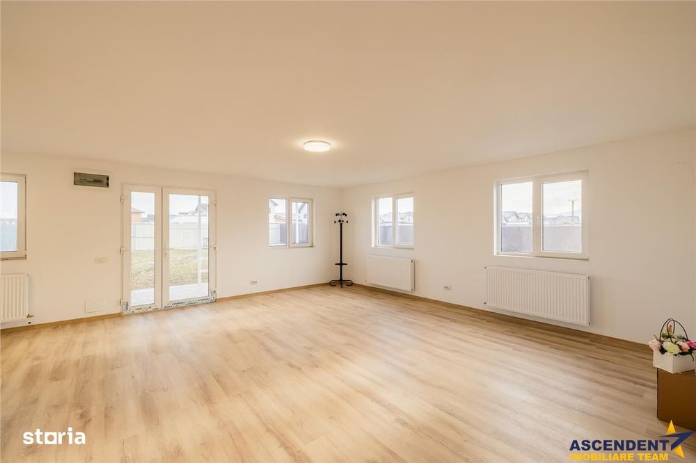 Casa constructie noua, ergonomica si economica, facilitati, Tarlungeni