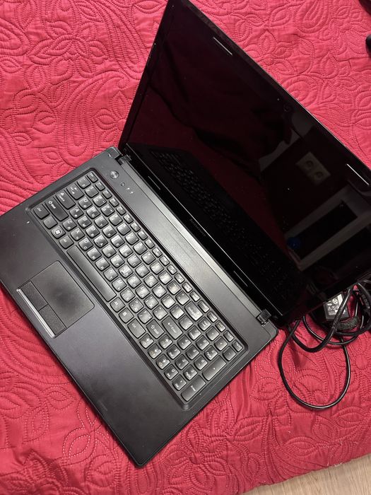 Продам ноутбук lenovo