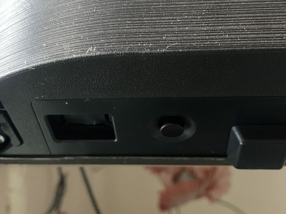 Продам Телевизор Smart Tv