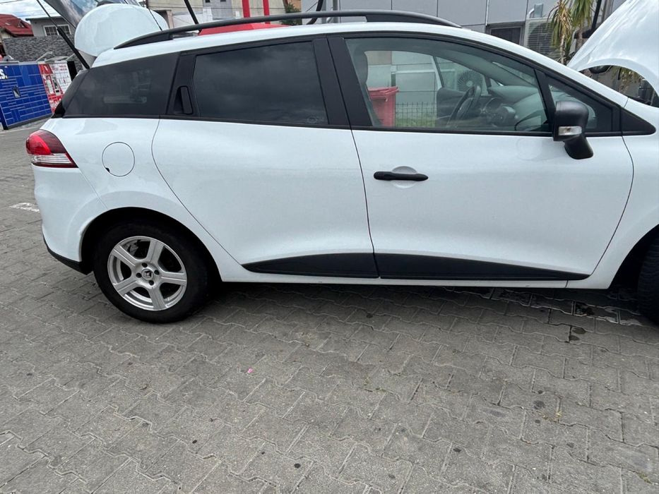 RENAULT Clio 2016 — imagine 4