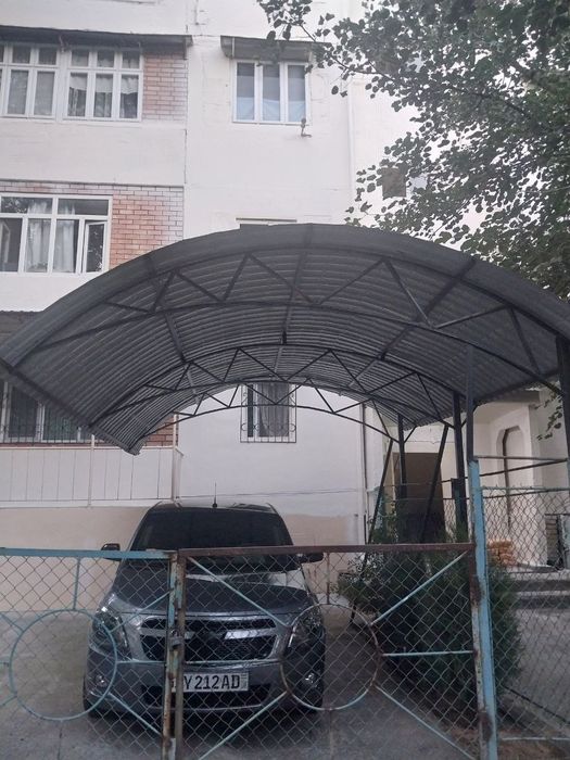 Продаётся навес для авто