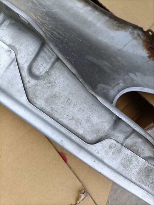 Aripă față stânga dreapta : GL X164