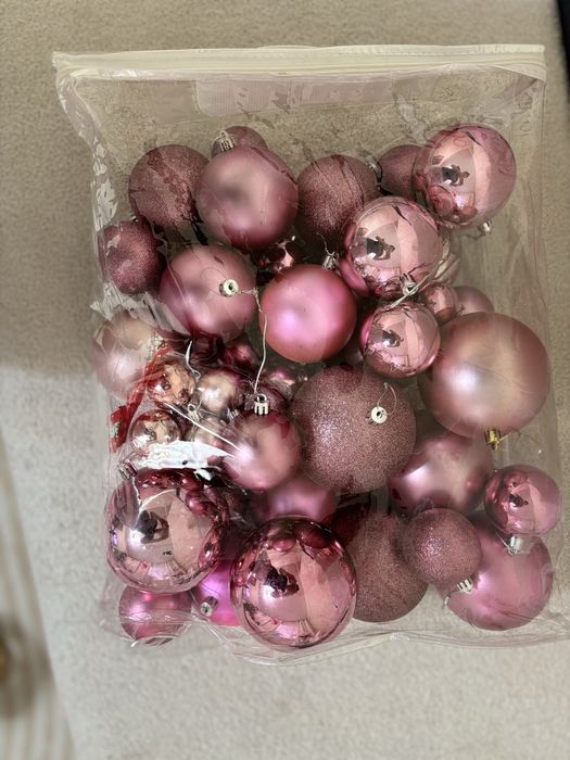 Новогодние игрушки