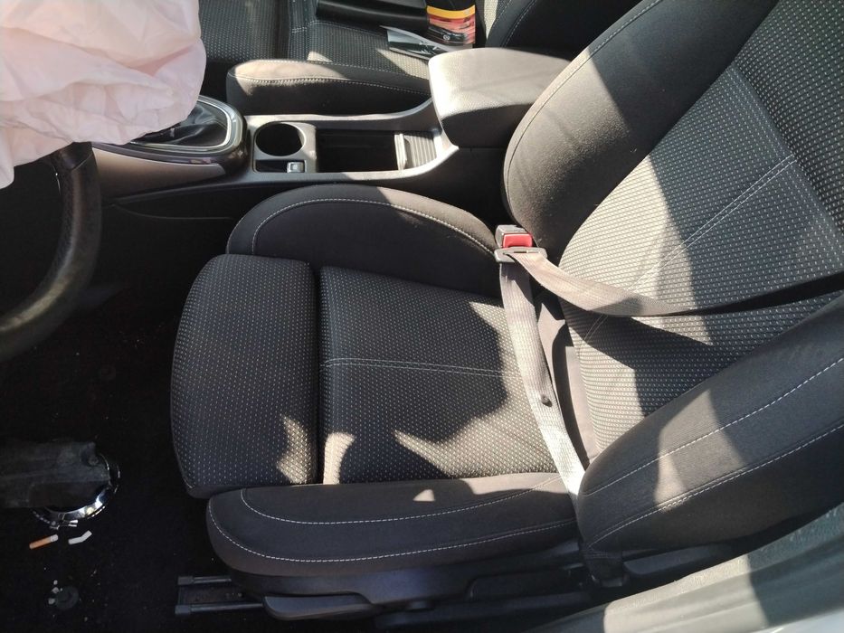 Opel Astra J 1.7cdti 110 к.с. на части