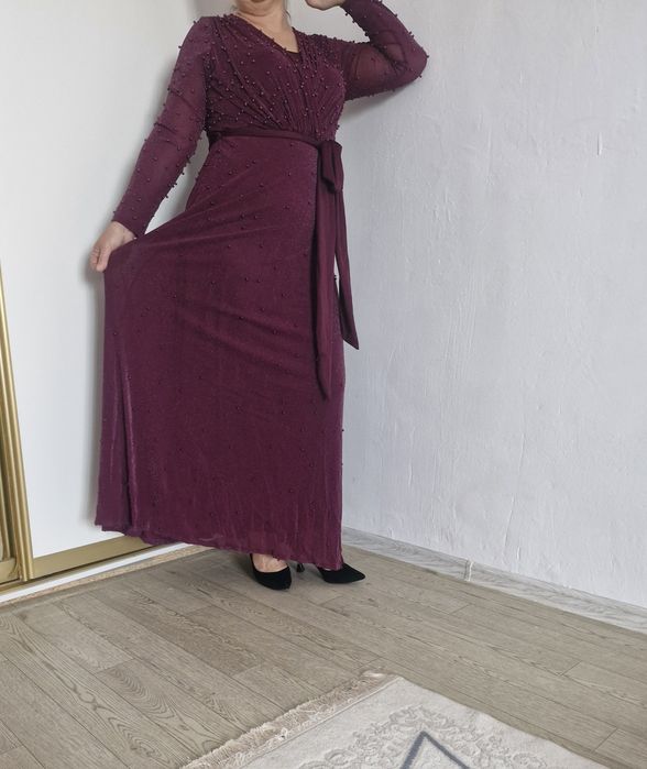 Вечерние платье б/у