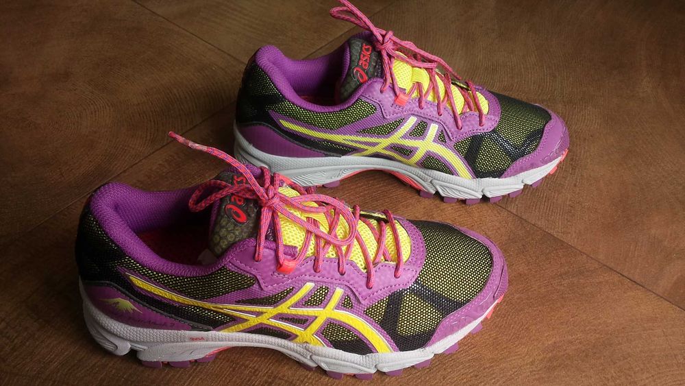 Asics Gel Fuji Attack 2 Размер EUR 39 дамски маратонки 209-14-S