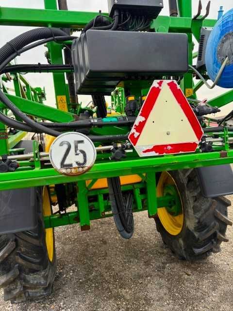 Met erbicidat John Deere 732 an 2015 Amazone Lemken Rau Hardi