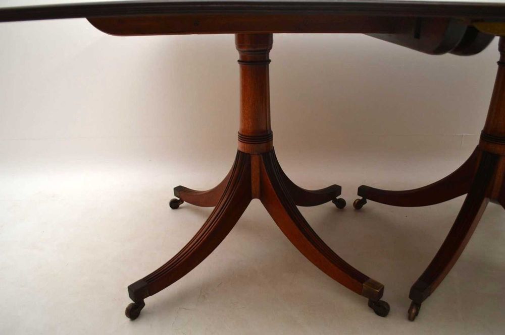 Masa de sufragerie Regency