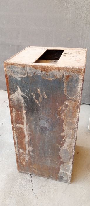 Камен печка сотилади