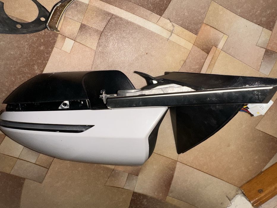 Зеркало на Tucson 2024