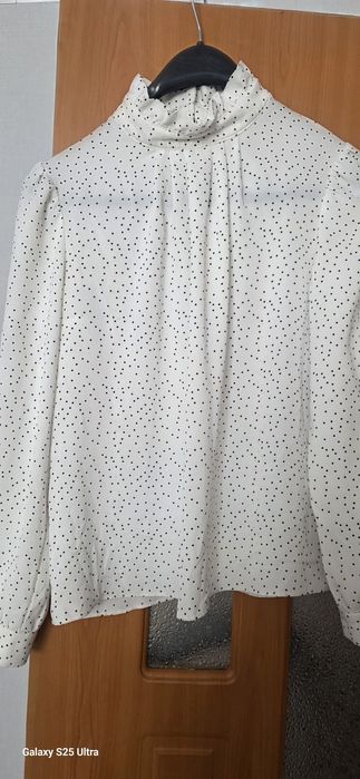 Продам пакет вещей 42-44р -2000тг