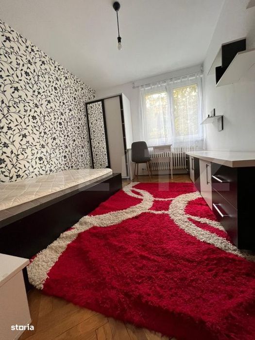 Apartament 4 camere, 78 mp, zona Cornisa