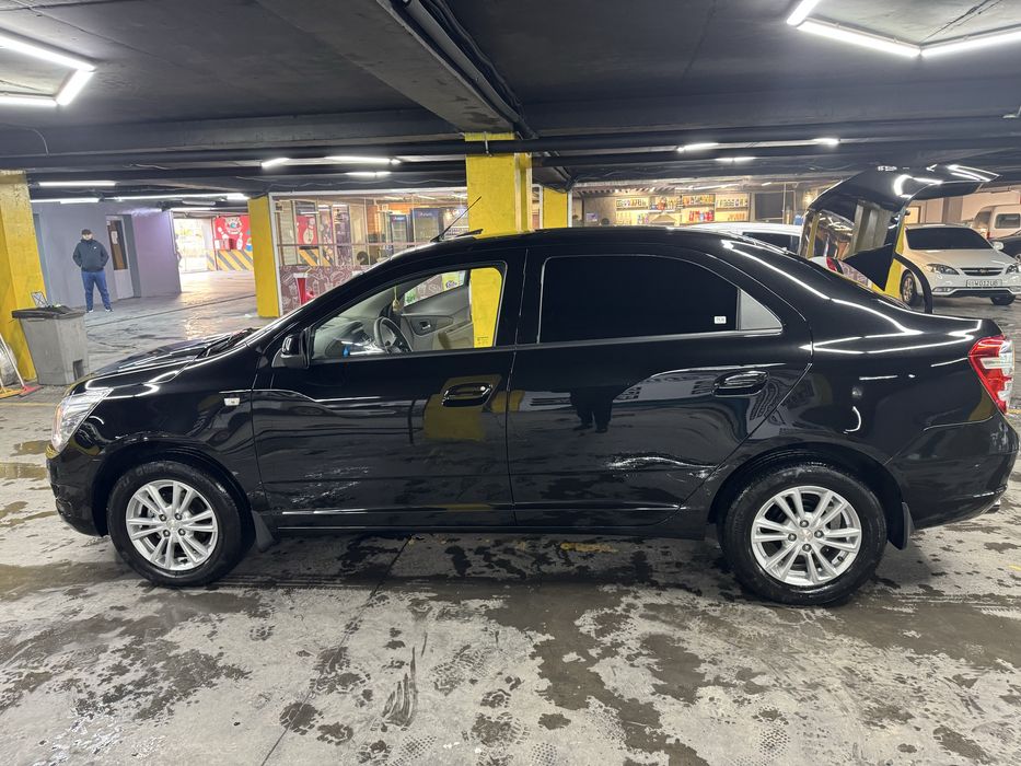 Cobalt. Kobalt 2024 avtomat qora ideal