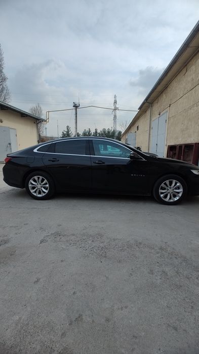 Малибу 2.0 турбо.Машина своя,первые руки. Без ДТП