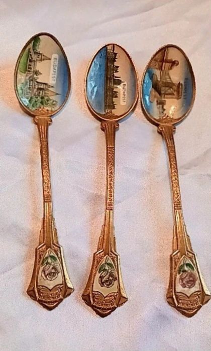 Vand 3 lingurite  Noi suvenir Budapesta