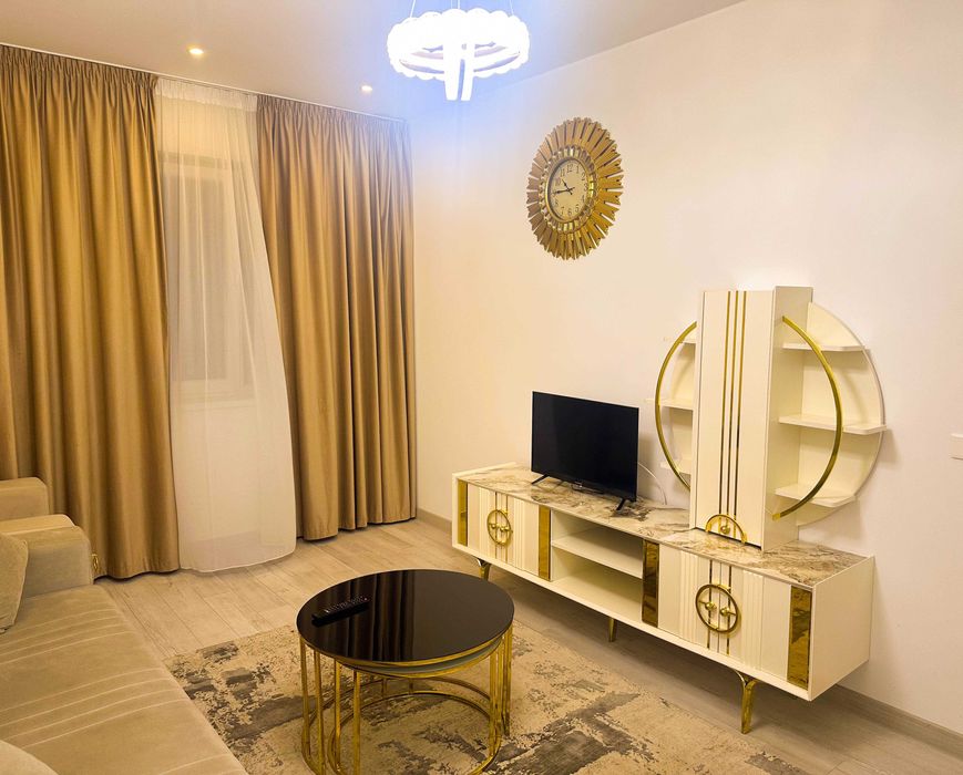 Apartamente Cu Doua Camere Si Garsoniere Regim Hotelier De Lux RIN