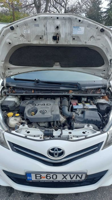 Toyota Yaris  2014, motor 1.4 diesel (D-4D), 6 trepte, 165.000 km