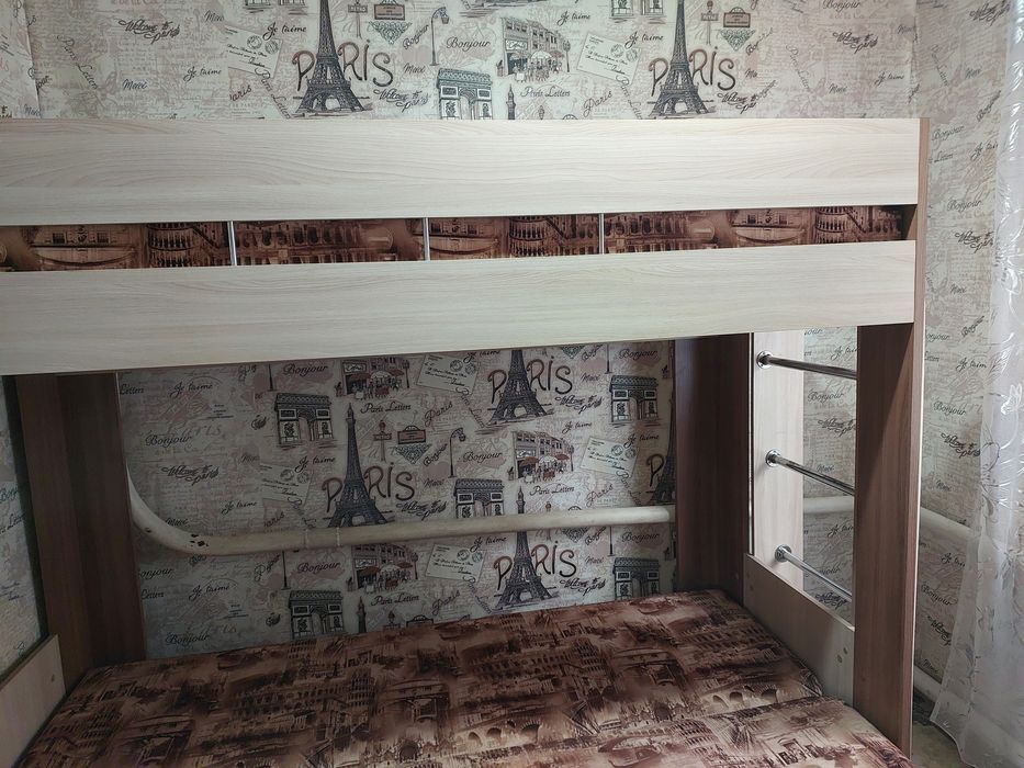 Двухъярусная кровать-диван