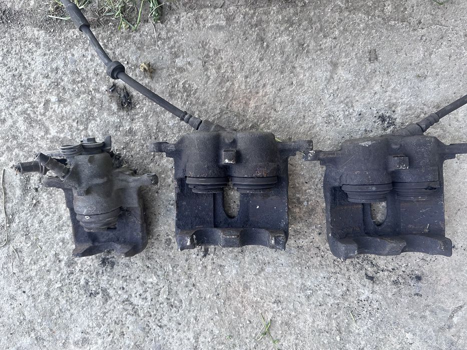 Спирачен апарат/Супорт за Опел виваро,рено трафик,нисан примастар