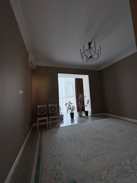 Предлагается к продаже квартира.