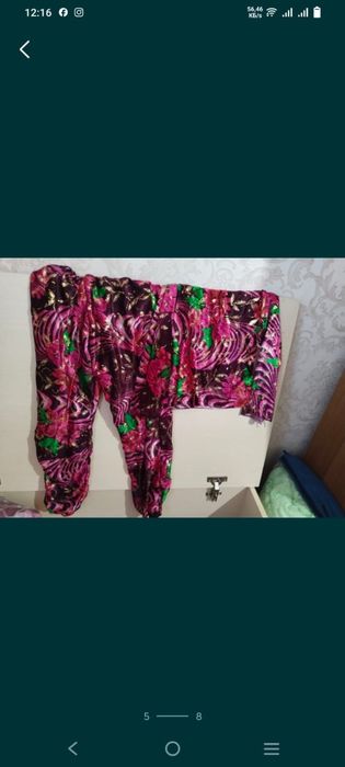 продам разные костюмы для праздника