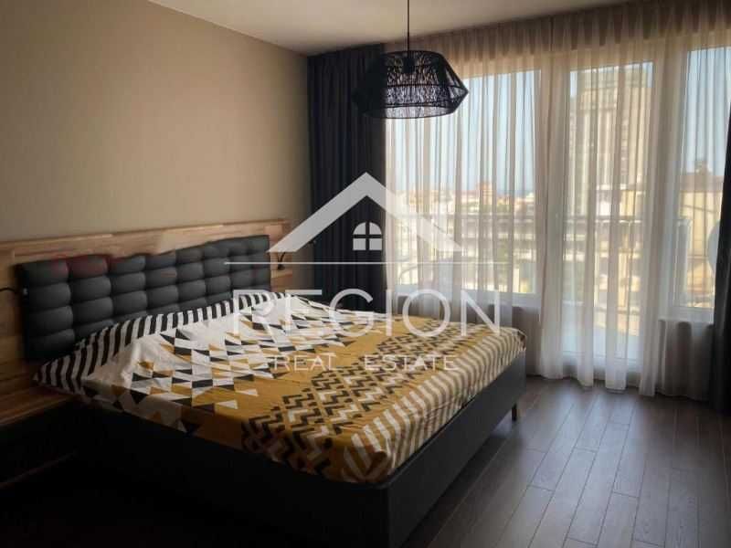 Дава се под наем Едностаен апартамент в Варна, Център - 57 кв.м за 484.5 € - Снимка #2