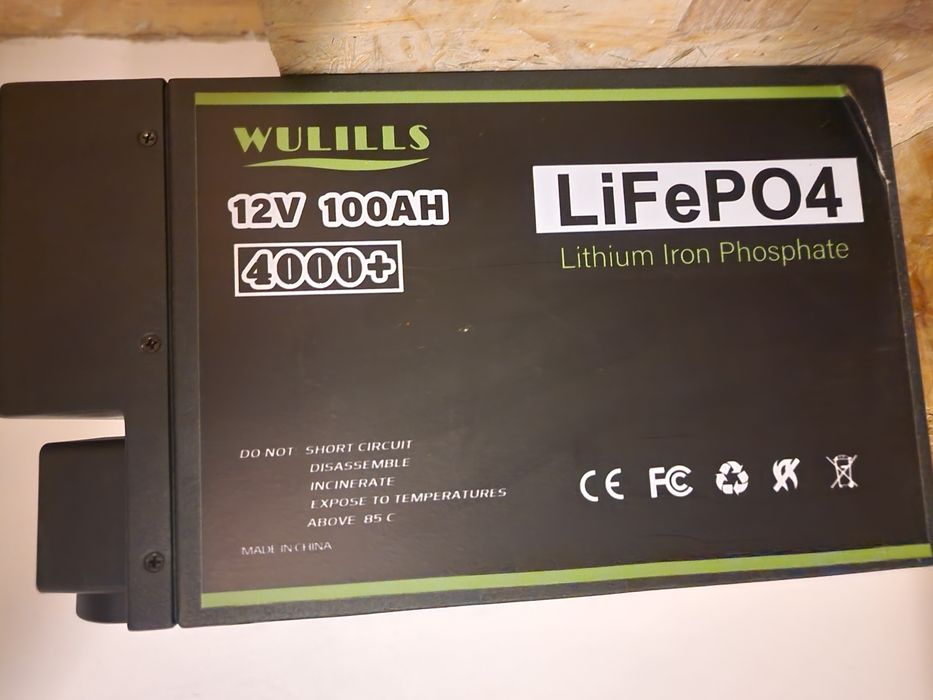 2 baterii LIFEPO4 12v 100AH