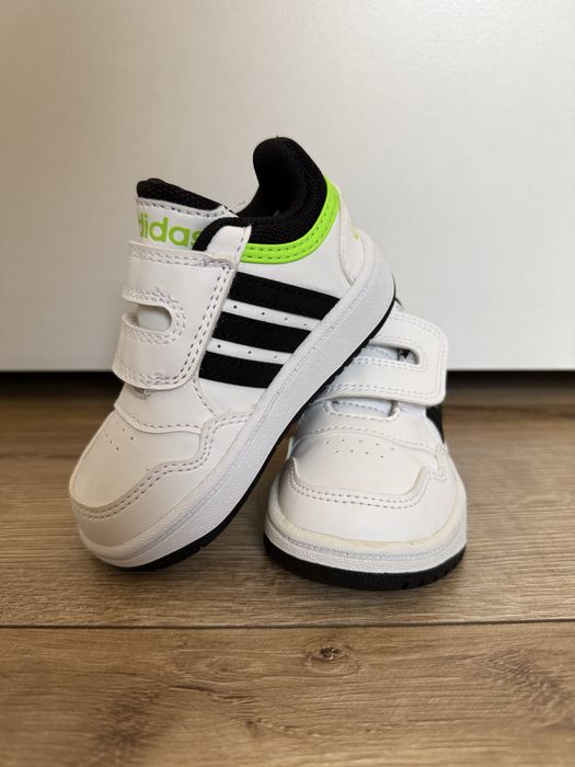Нови! Маратонки Adidas