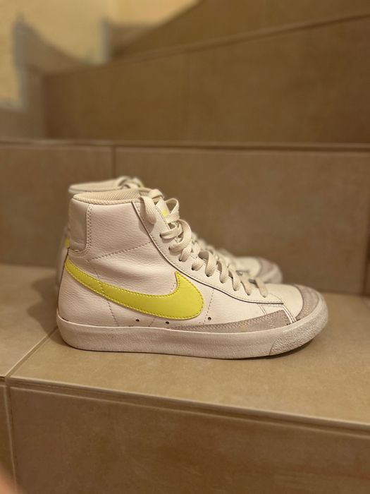 Nike Blazer Mid '77
