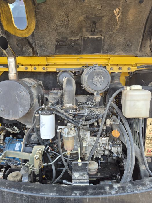 Hyundai R555-7 ekskovator