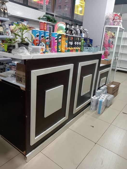 Продам стол барный