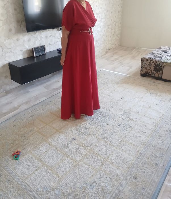 Продам платье срочно