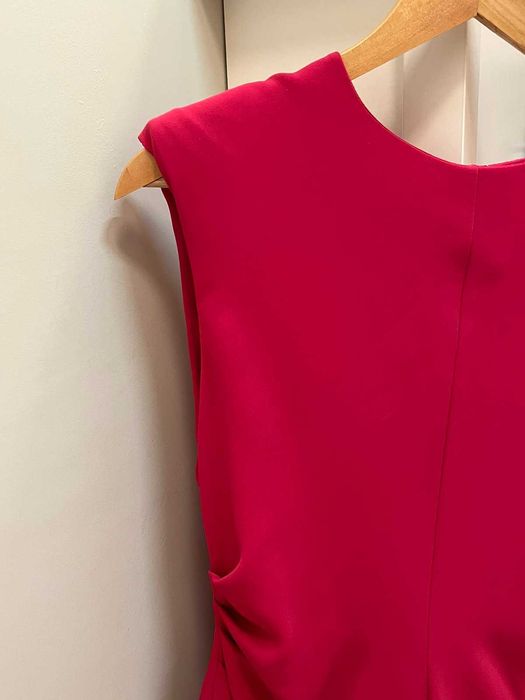 Червена рокля Mango