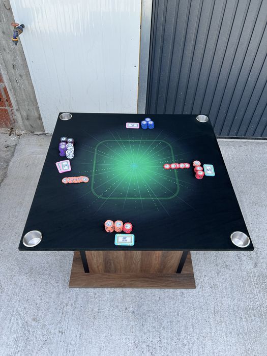 Masa poker remi CustomTables.eu 2 mese ce se transforma in 2 minute