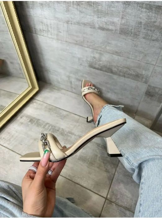 Продам женские сабо