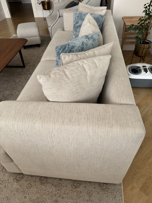 Продаю диванан. Состояние новое