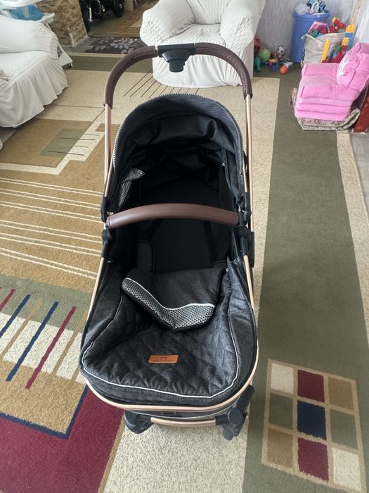 Коляска для детей