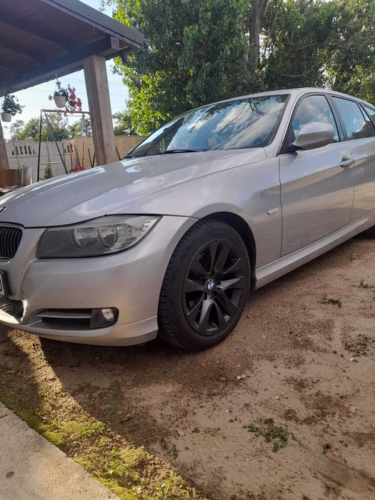 Vând BMW seria 3