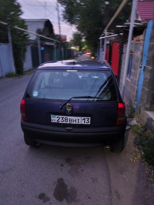 Opel Vita 1996 год